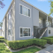 THIS RENTAL BUILDING on Coronado Avenue in Long Beach is typical of what college students and young workers are looking for. It’s located in the Belmont Heights area, and offers fully furnished units that include in-unit washer and dryers. 