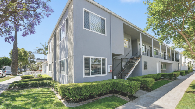 THIS RENTAL BUILDING on Coronado Avenue in Long Beach is typical of what college students and young workers are looking for. It’s located in the Belmont Heights area, and offers fully furnished units that include in-unit washer and dryers. 